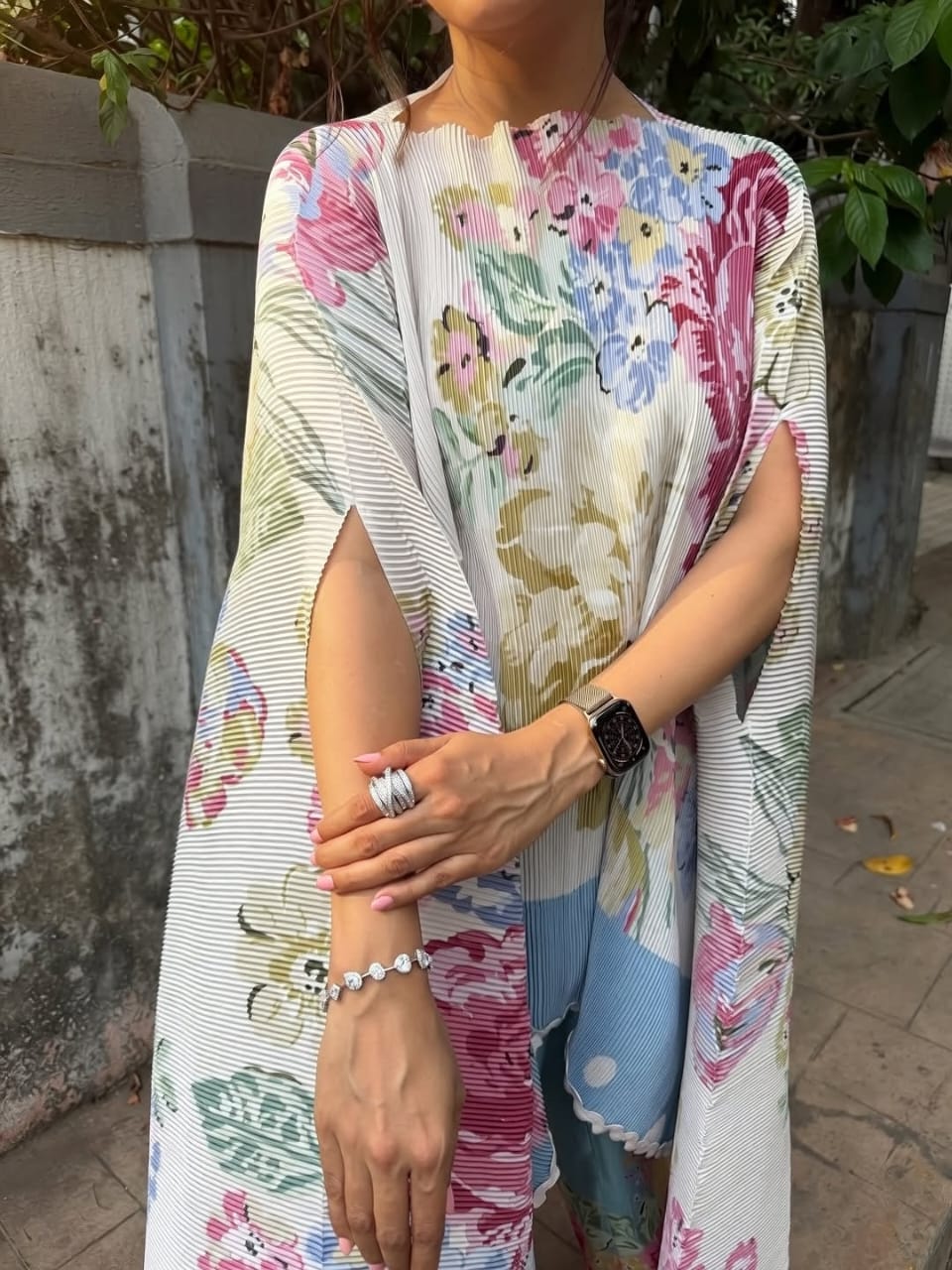 Rose Mahal Cape