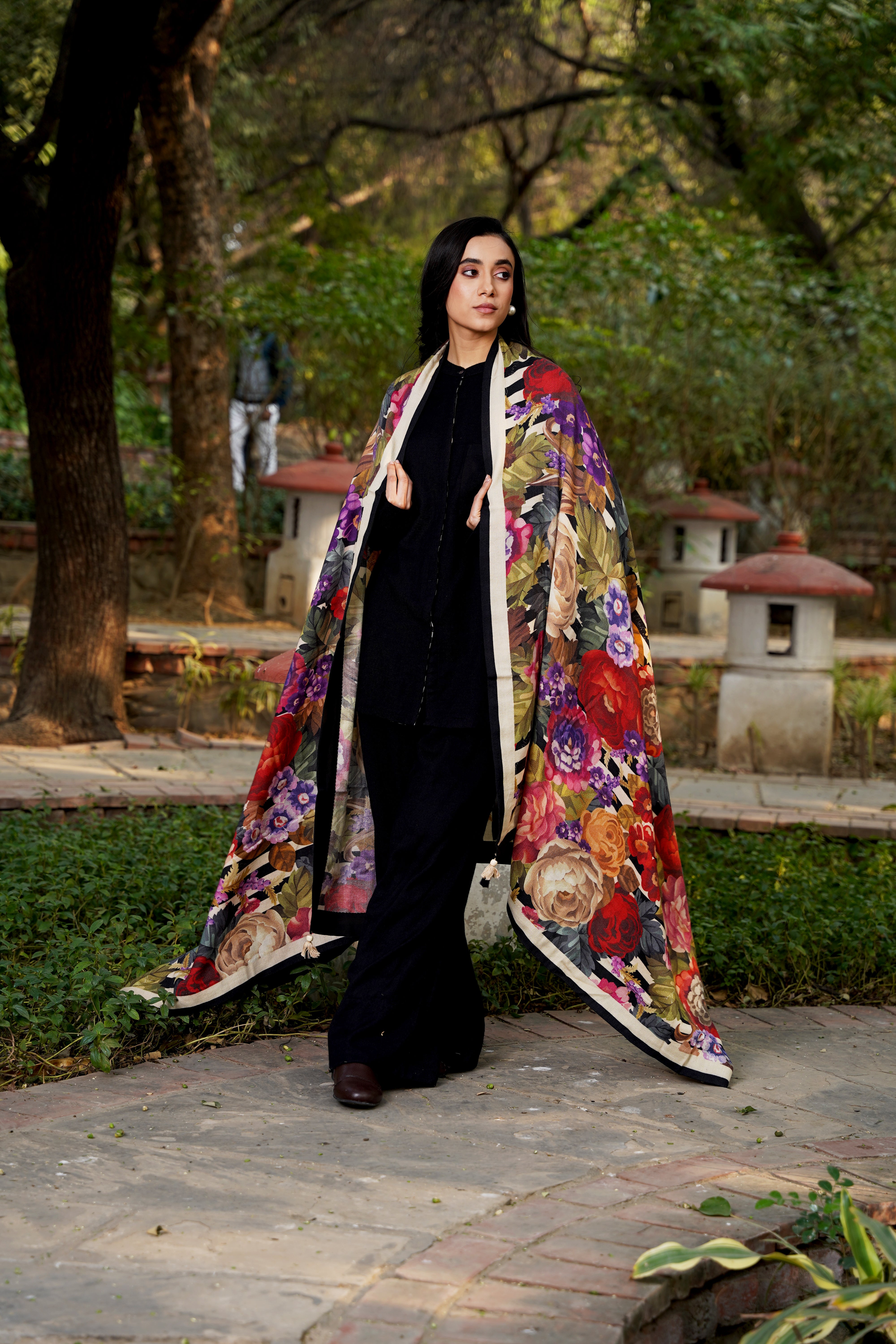 Midnight Garden Shawl