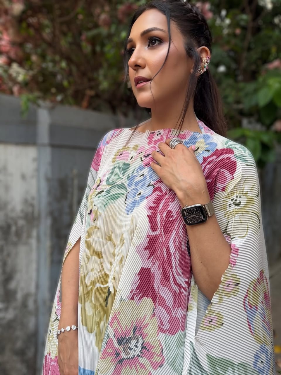 Rose Mahal Cape