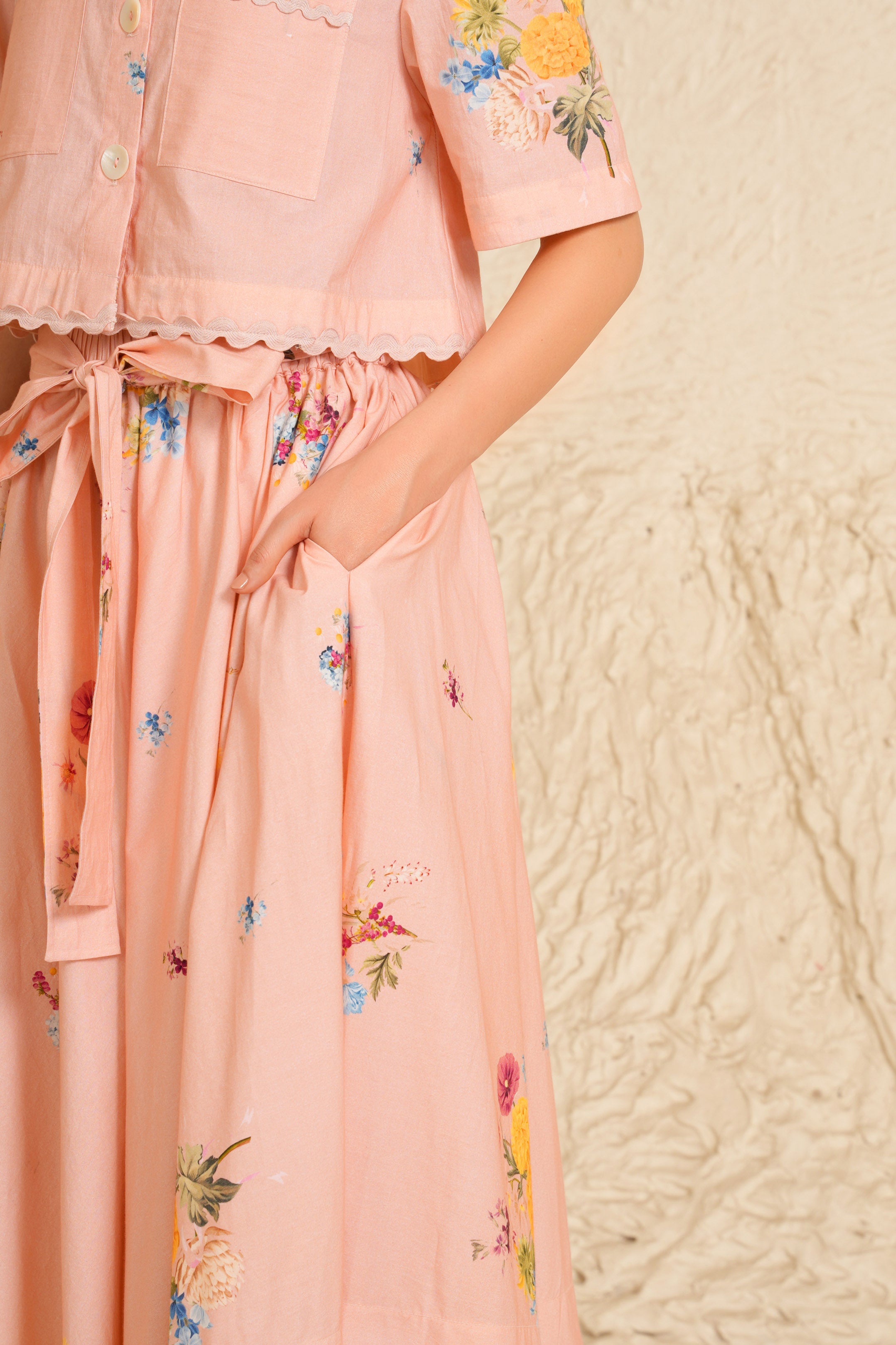 Soft Bloom Skirt Set
