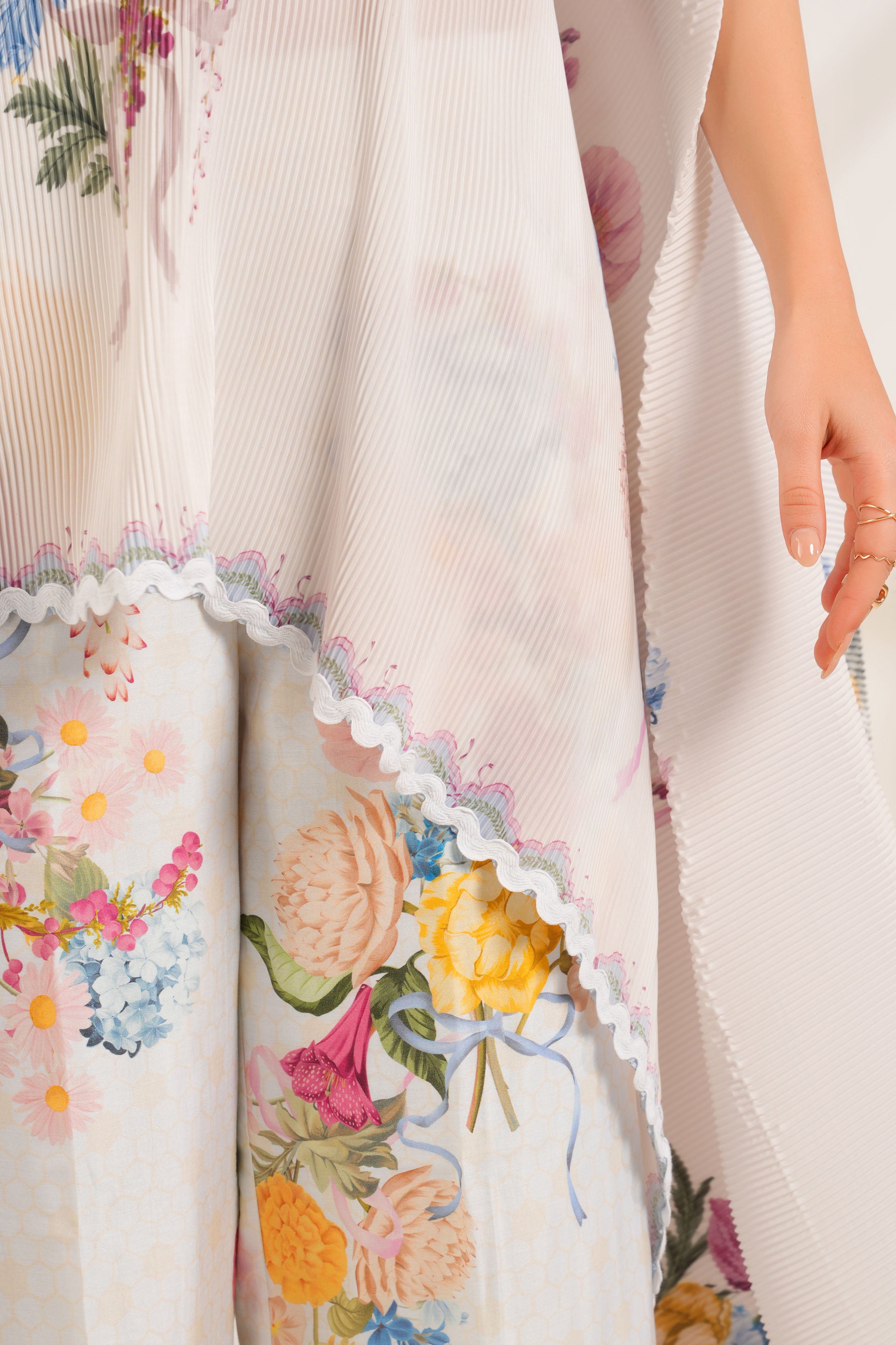 Summer Love  Cape Set