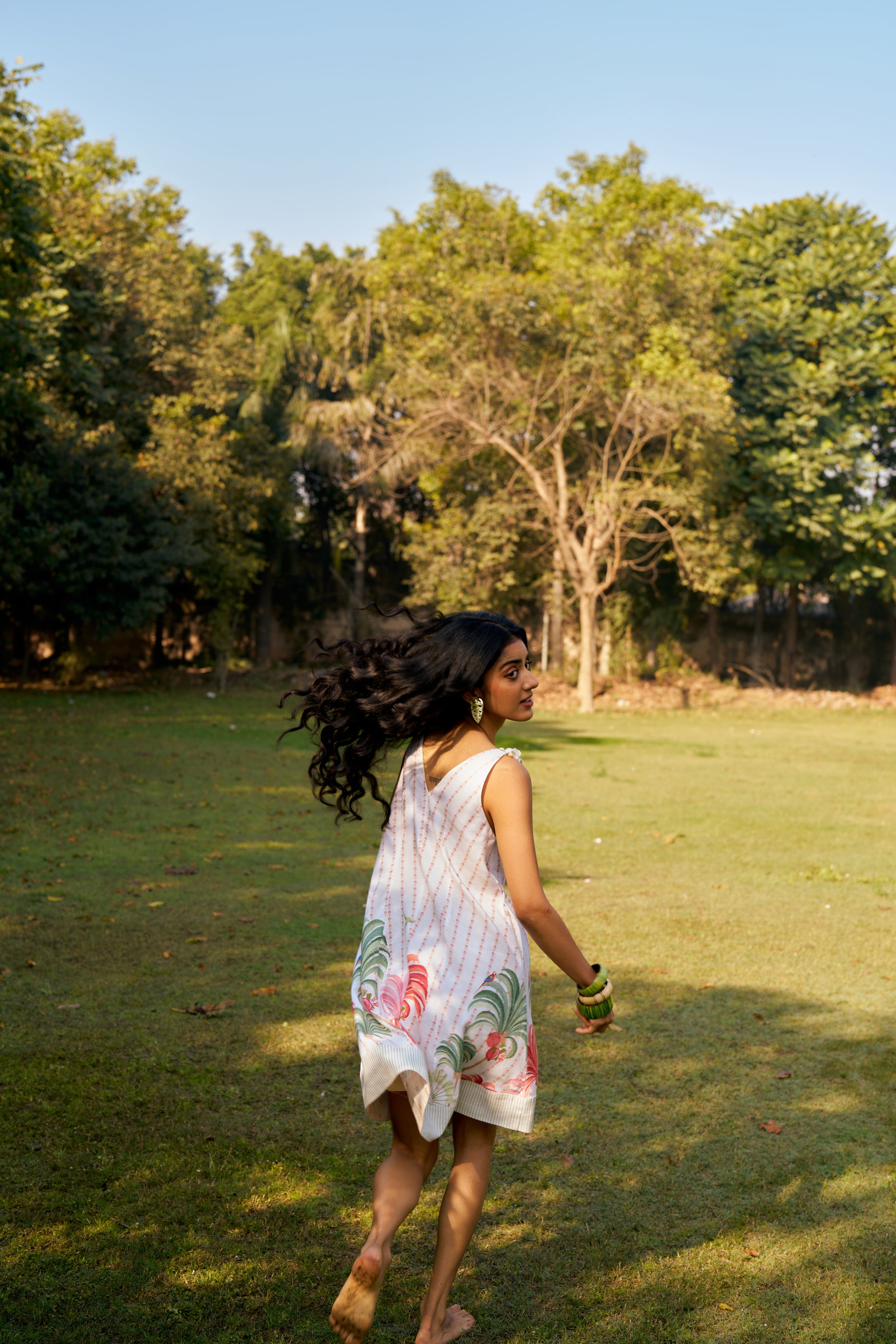 Plume & Palms Sleeveless Shell Dress