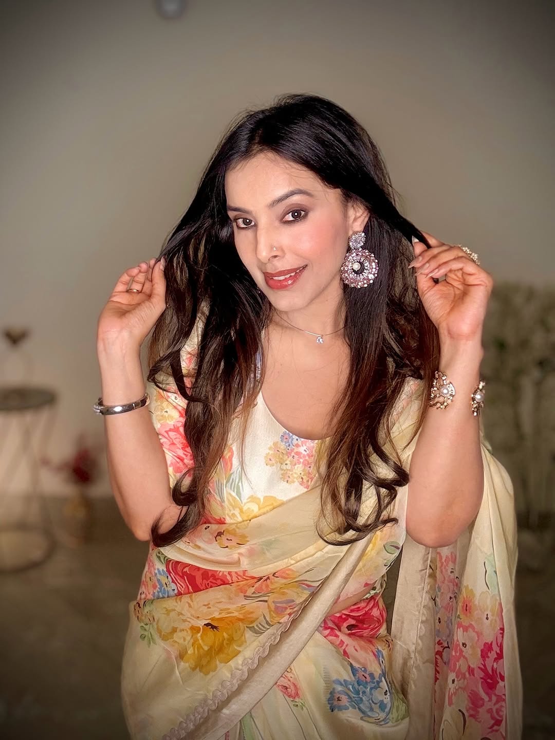 Mohtarma's Rose Garden Saree Set