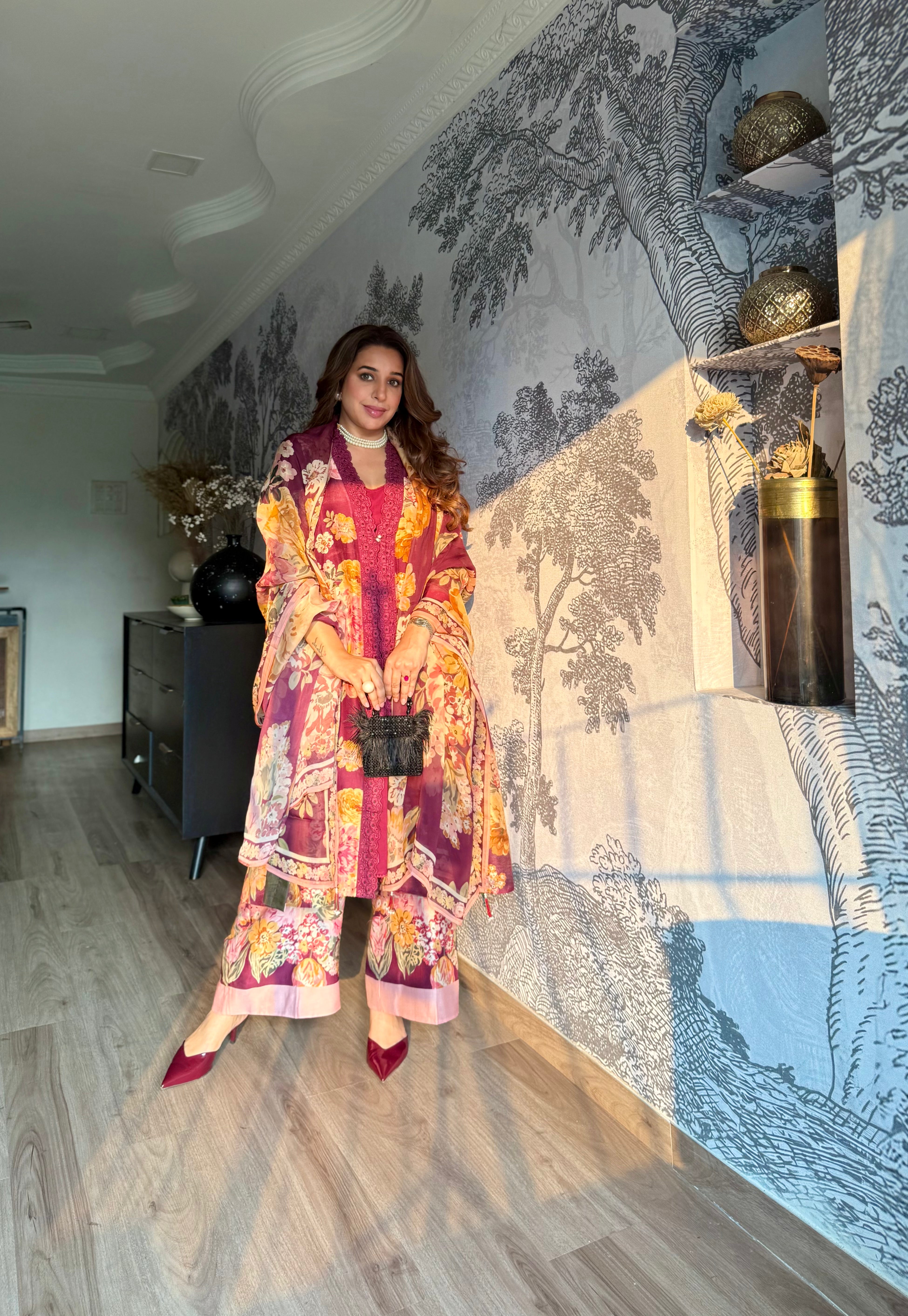 The Maharani Bagh Side Gathered Kurta Set