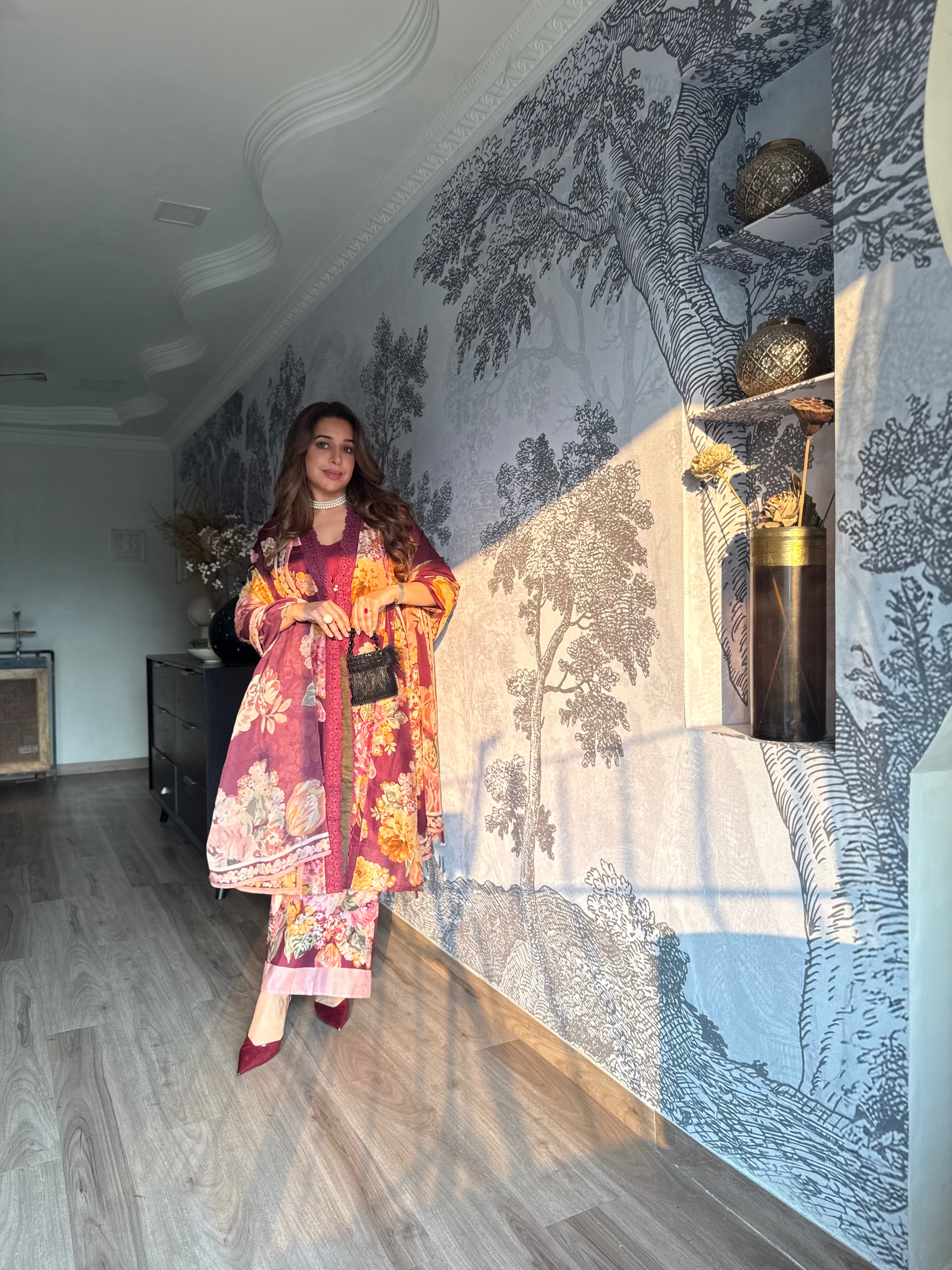 The Maharani Bagh Side Gathered Kurta Set