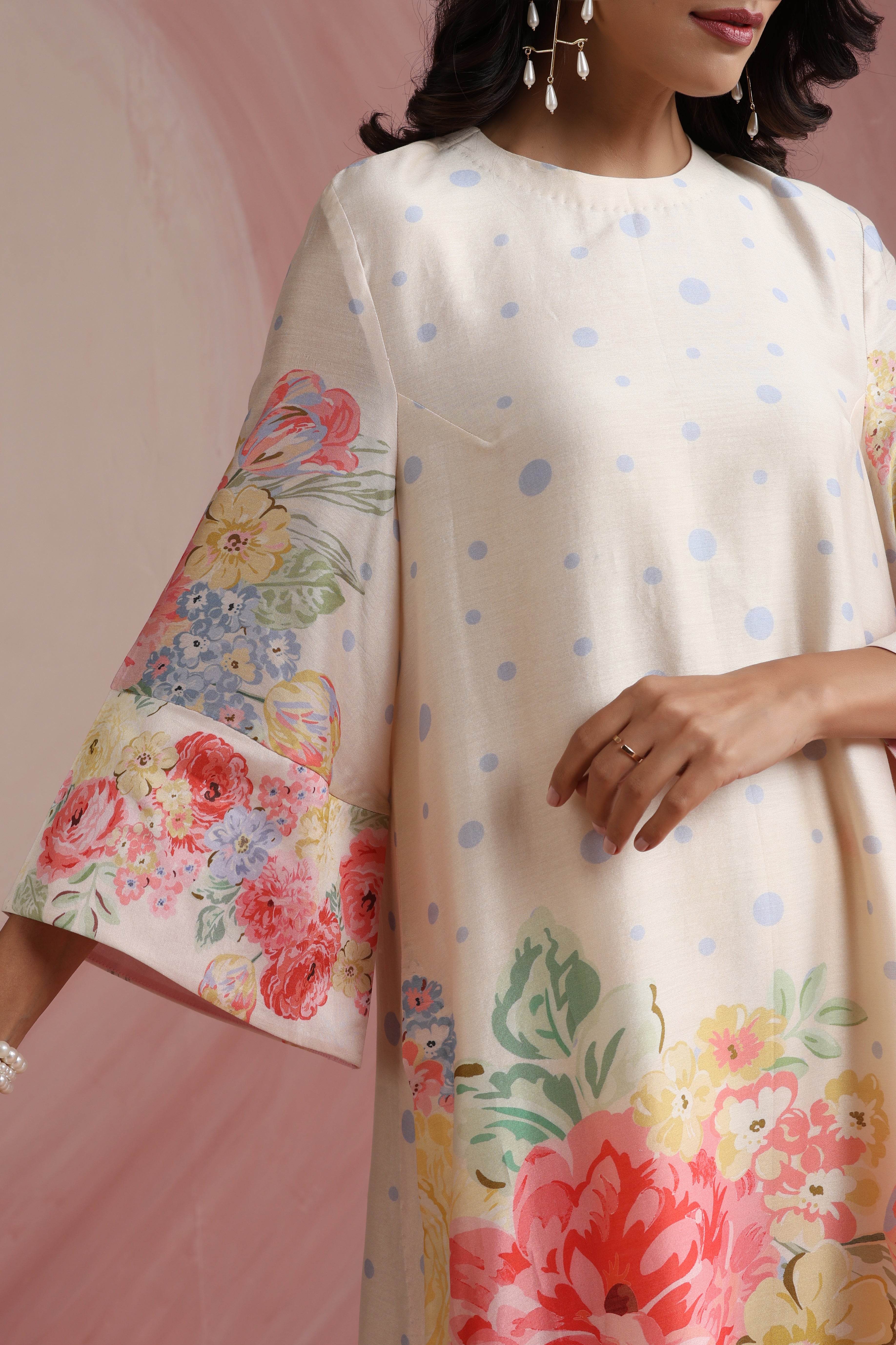 Rose Mahal Kurta Set