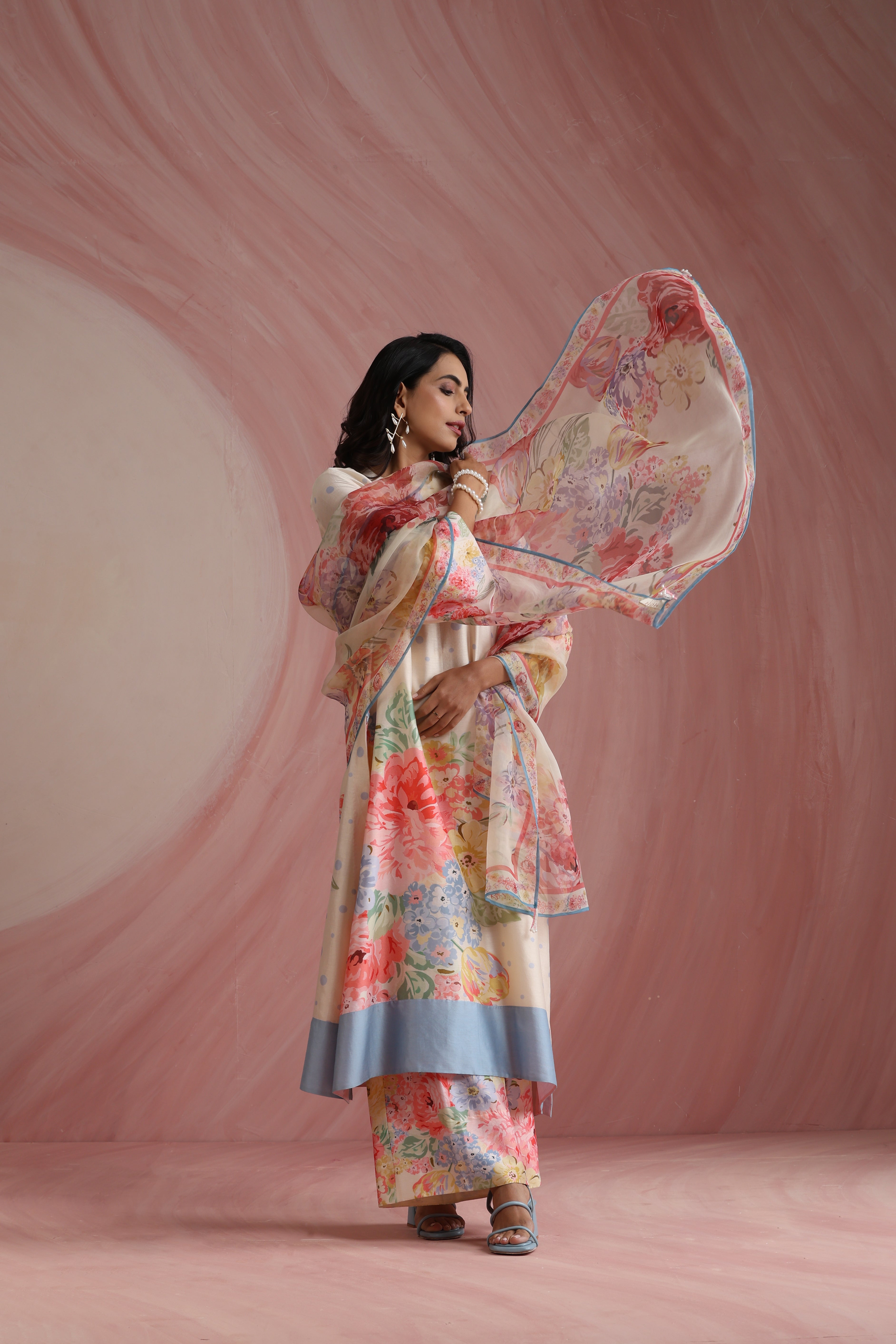 Rose Mahal Kurta Set