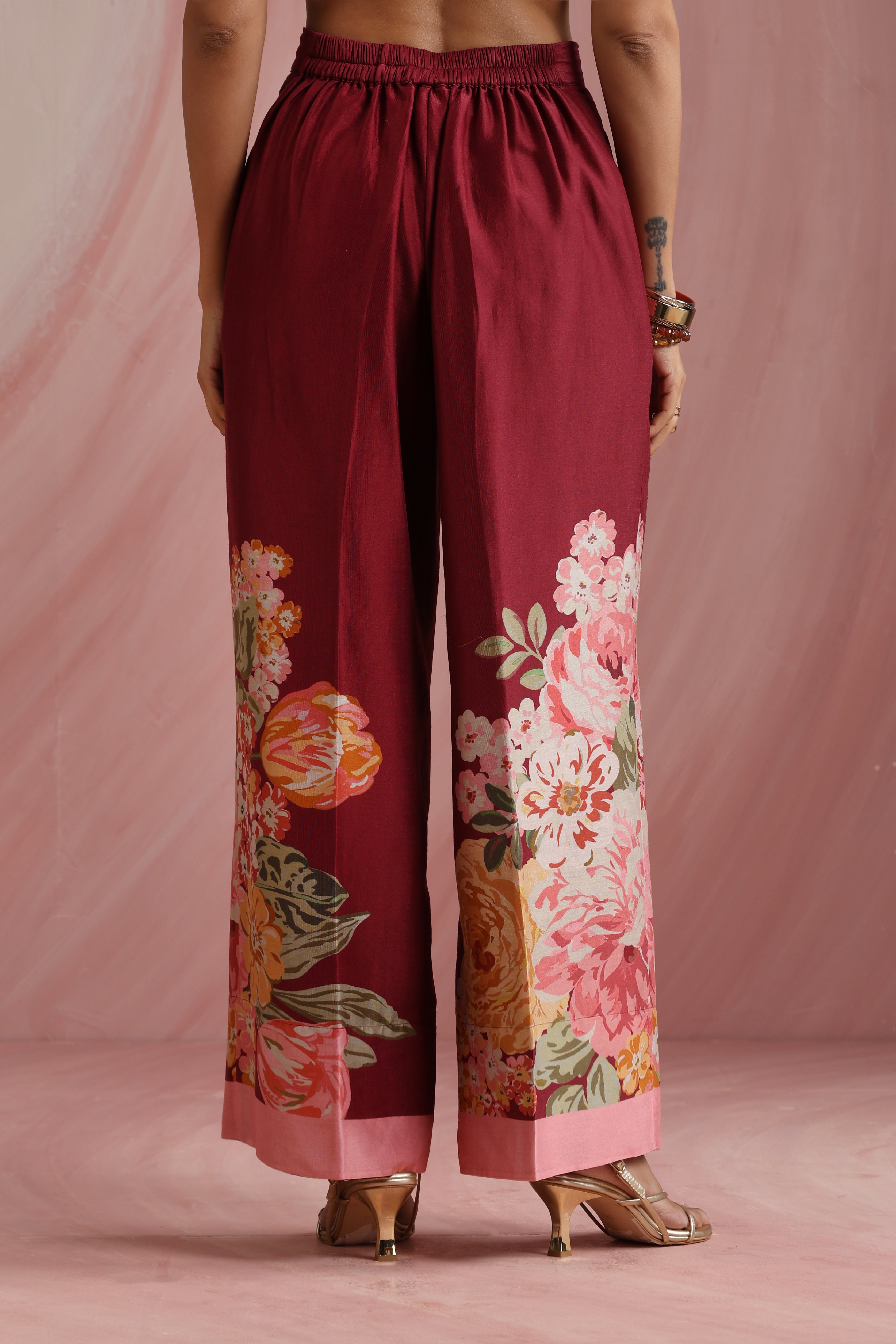 The Maharani Bagh Side Gathered Kurta Set