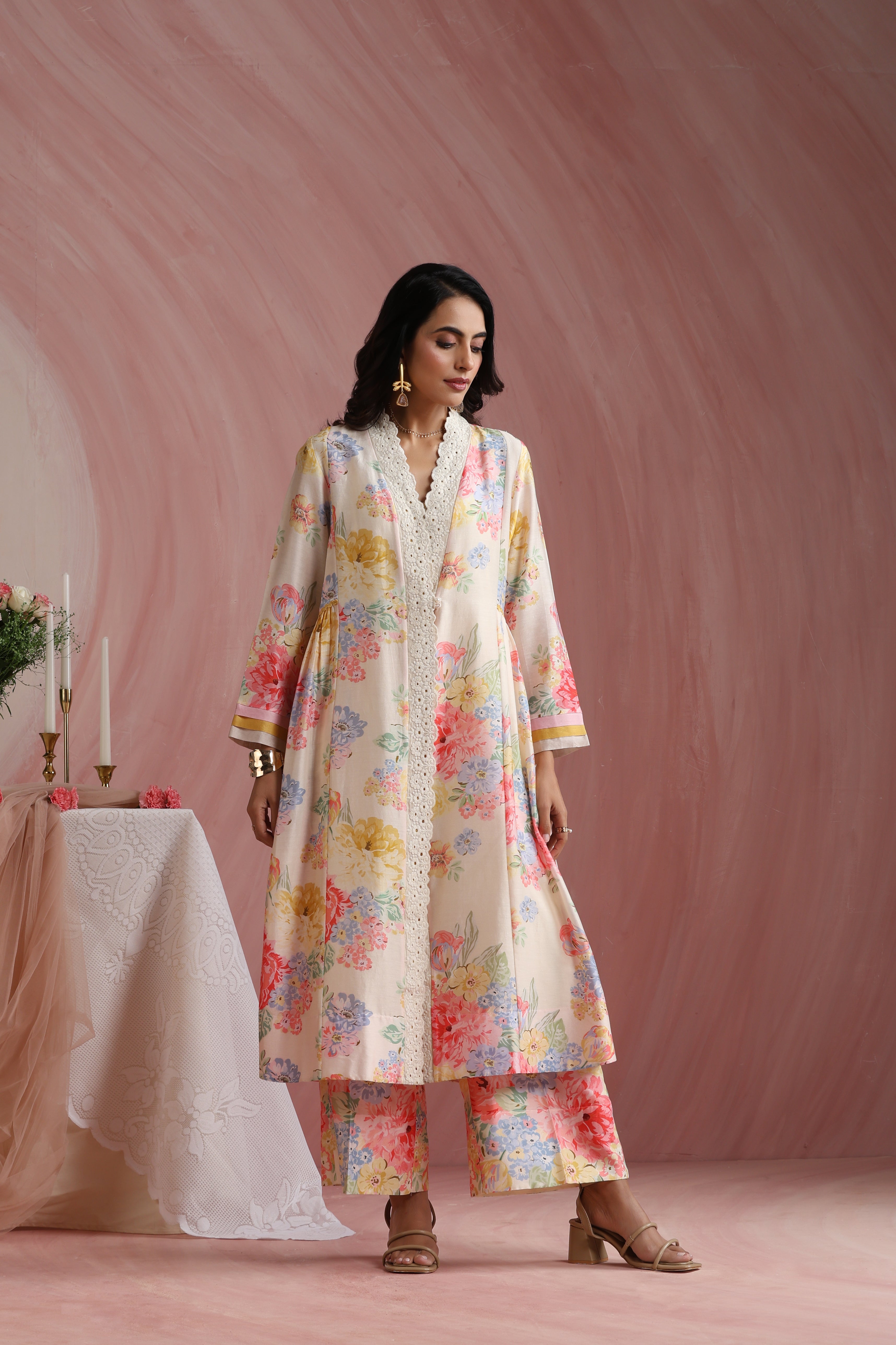 Rose Mahal Side Gathered Kurta Set