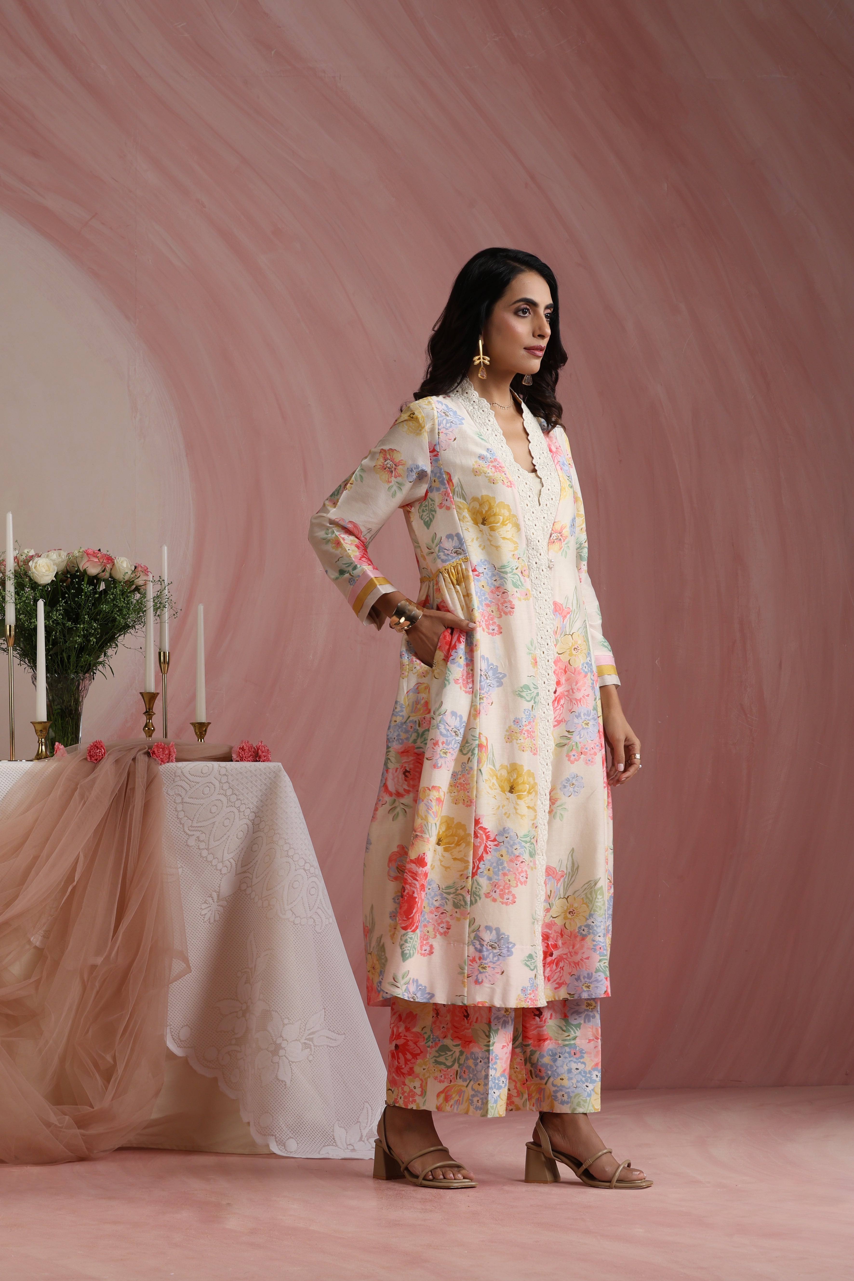 Rose Mahal Side Gathered Kurta Set