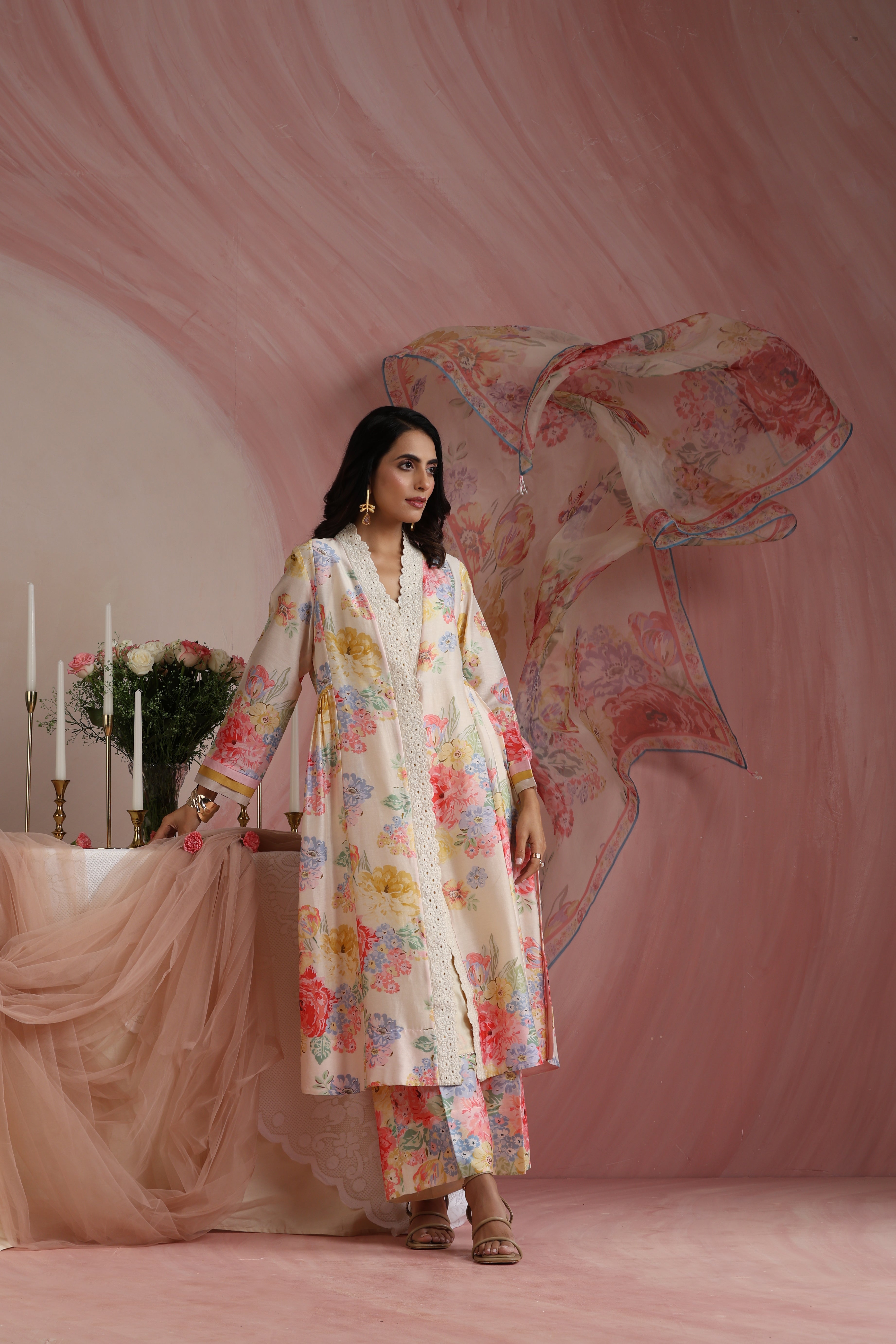 Courtyard Gardens Kurta Set