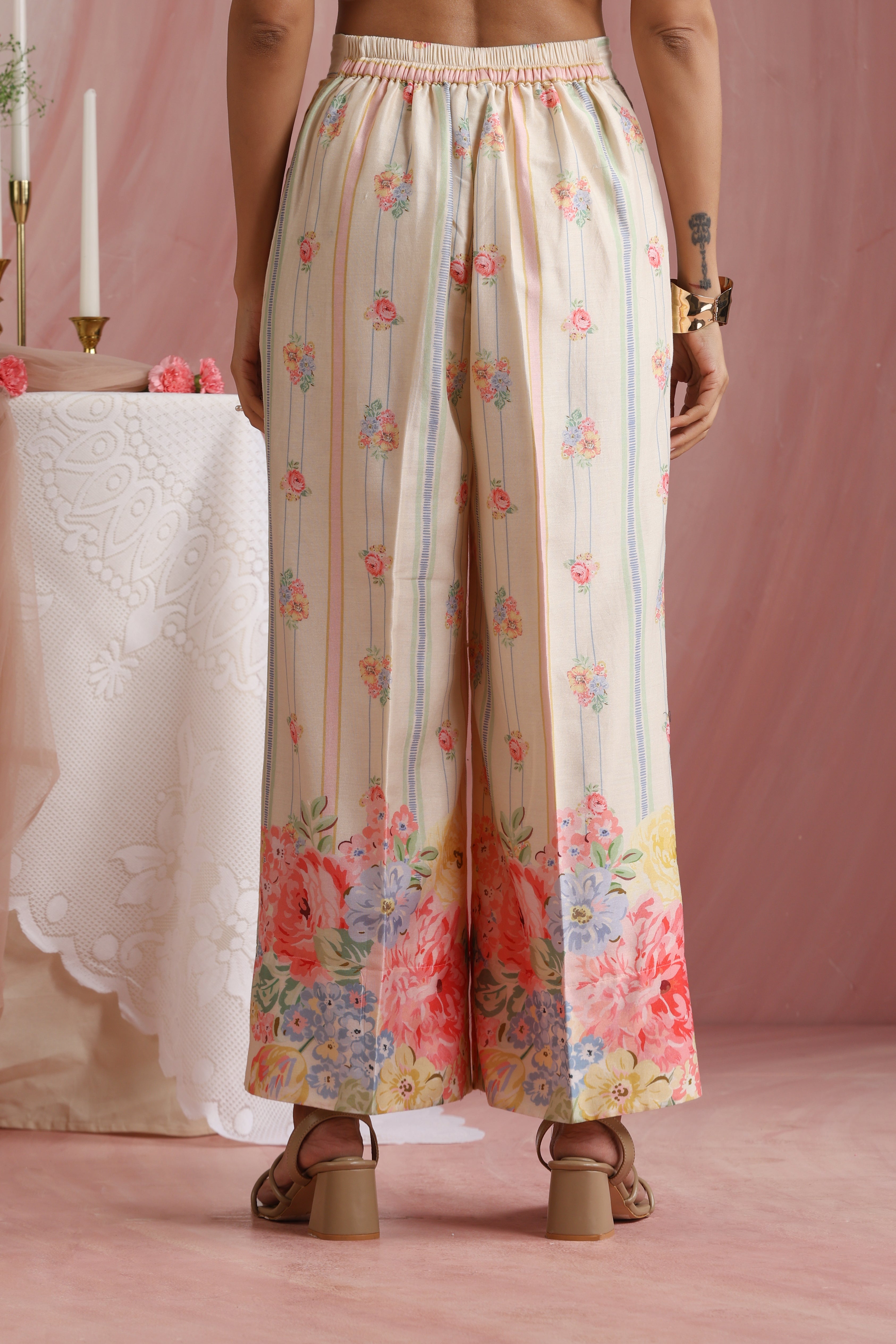 Courtyard Gardens Kurta Set