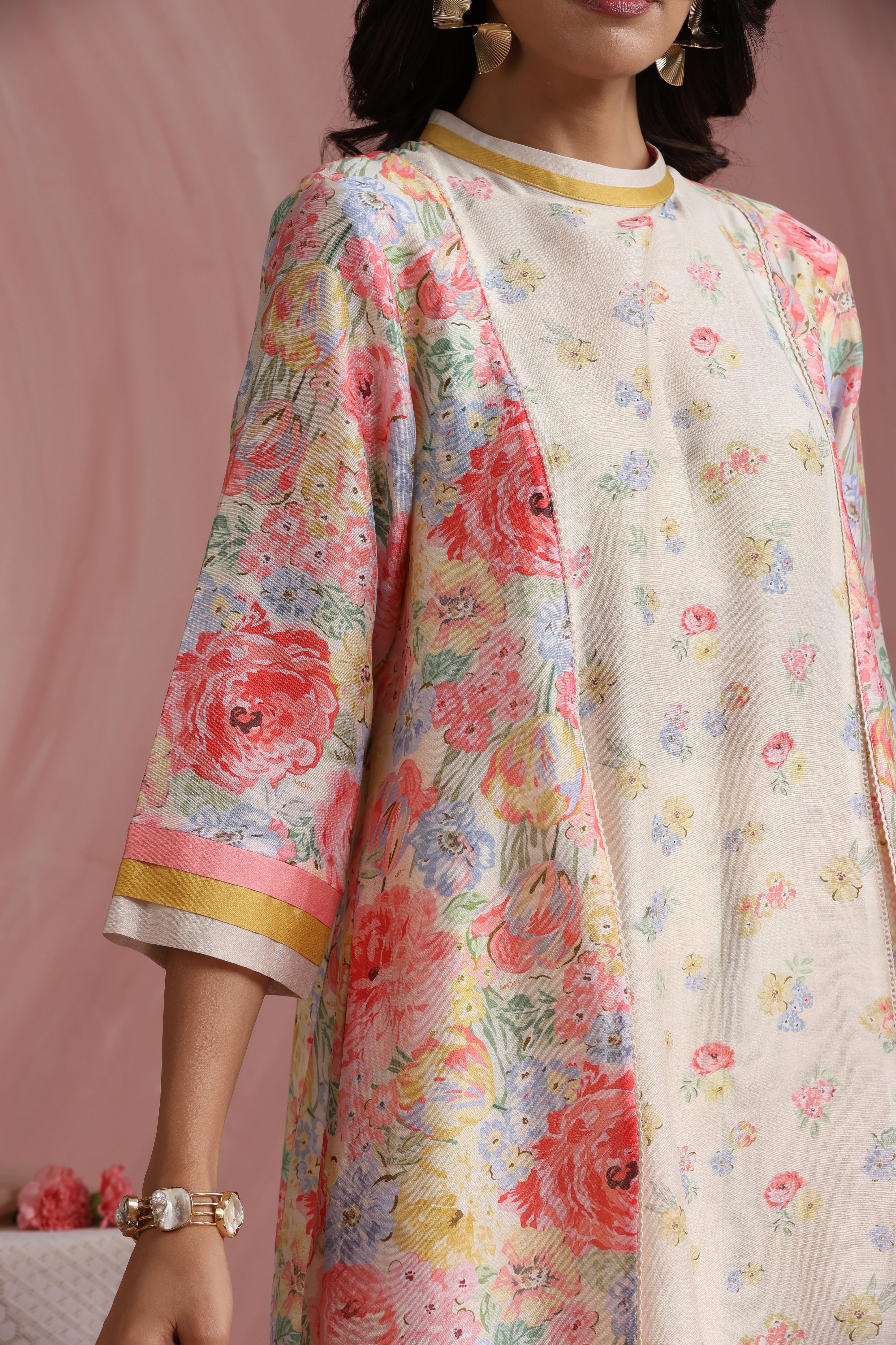 Courtyard Gardens Kurta Set