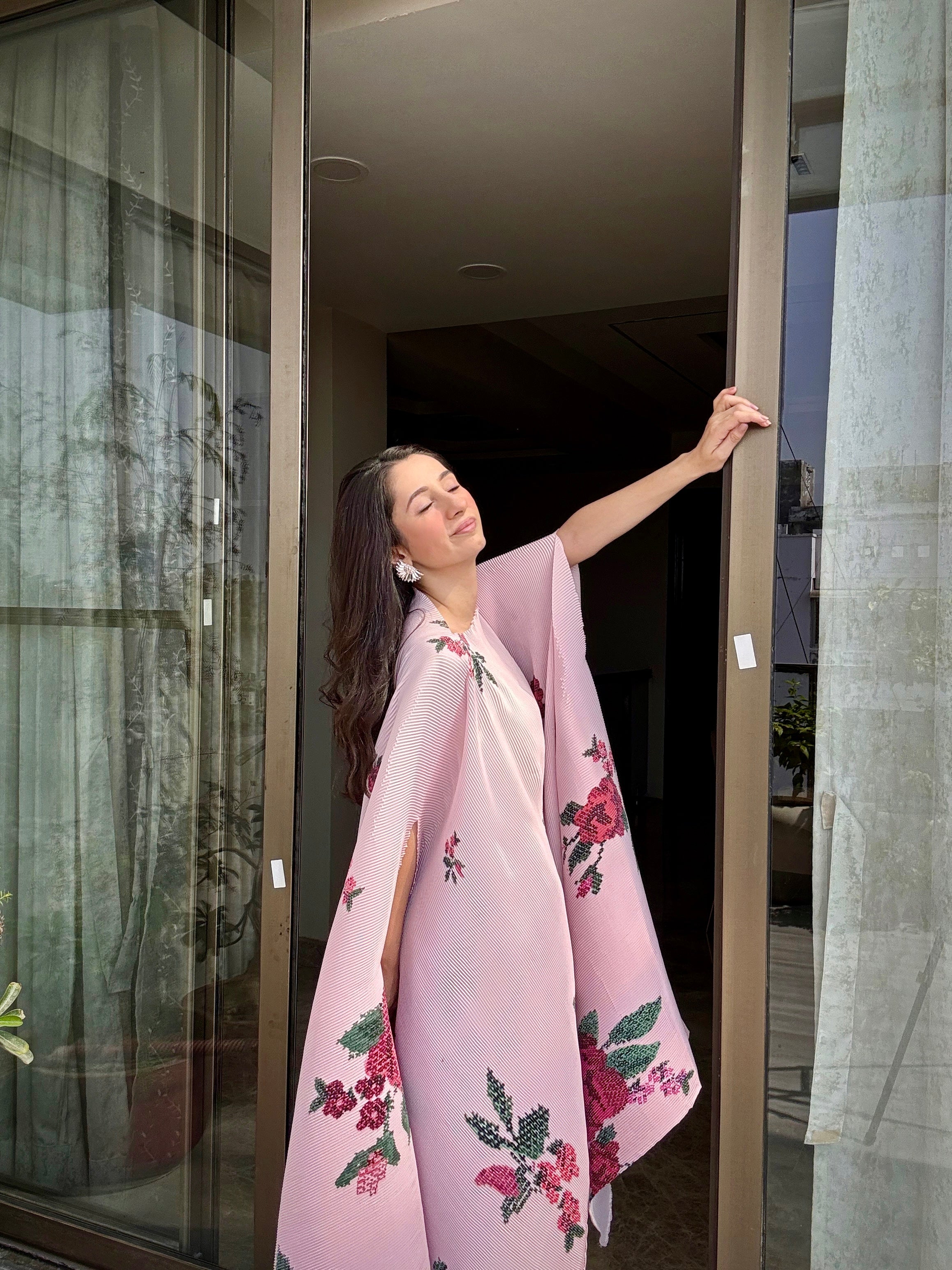 Maybloom Cape