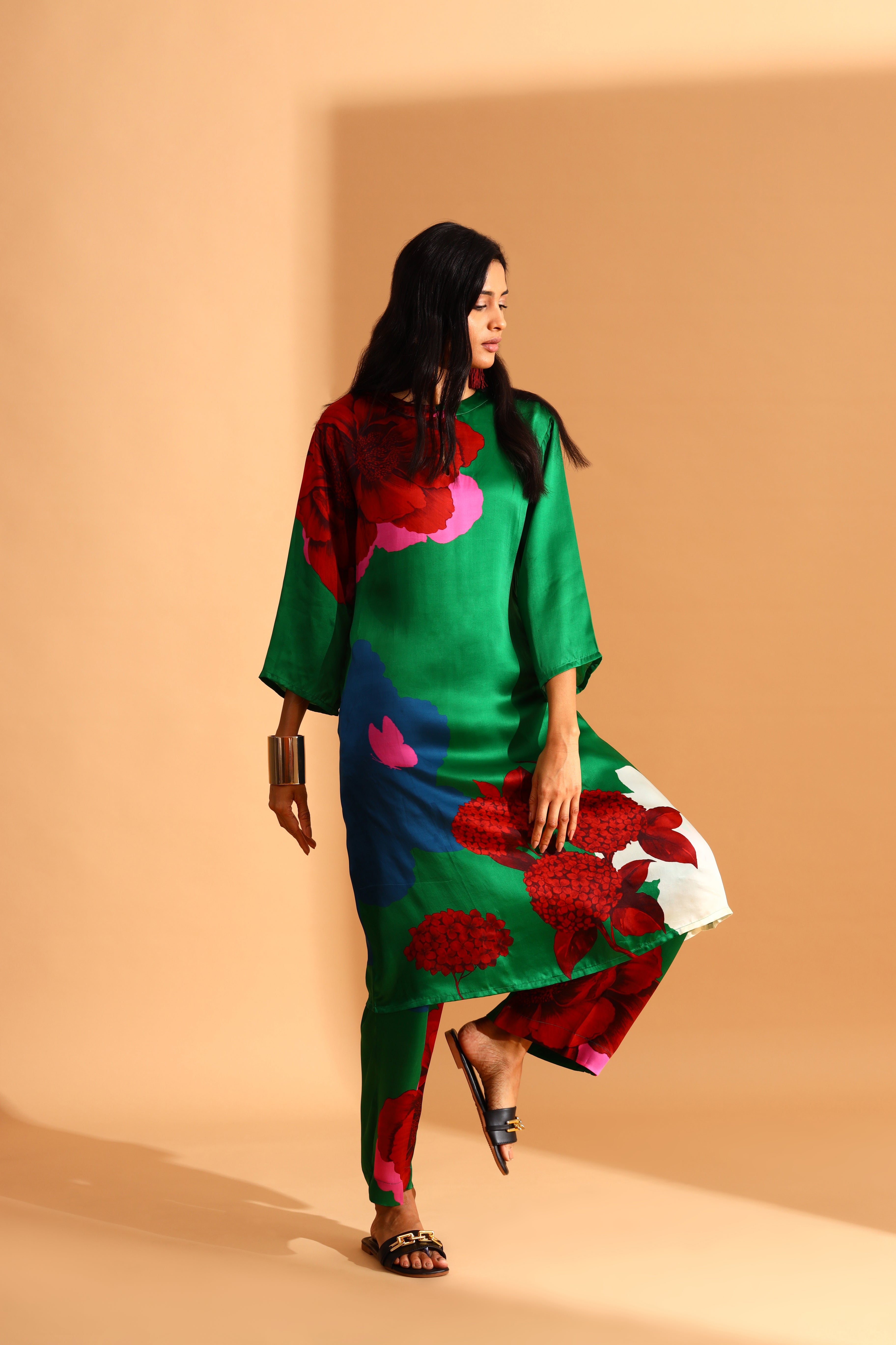 EVERGREEN KURTA & TROUSERS CO-ORDS SET