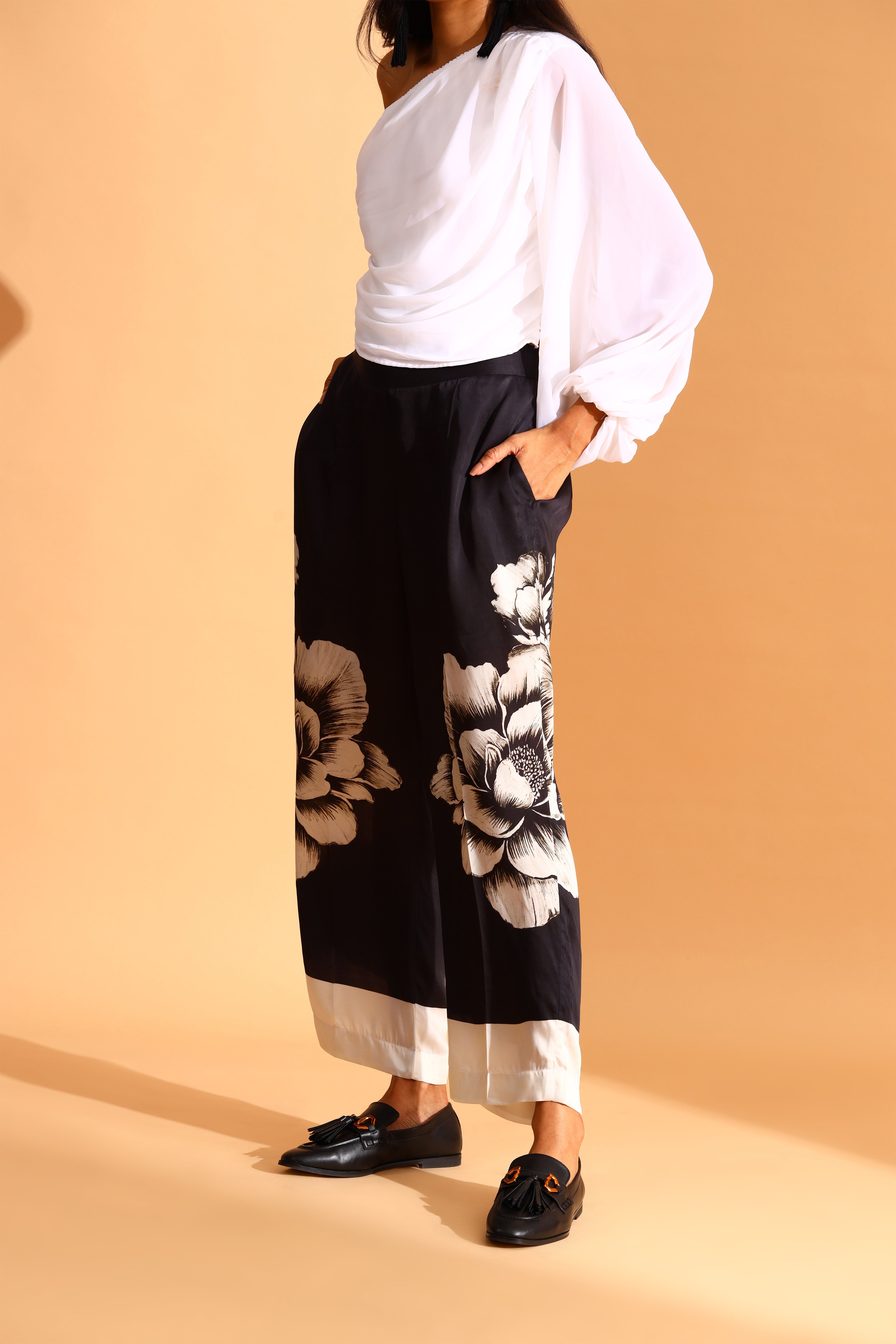 BLACK ROSE TROUSERS