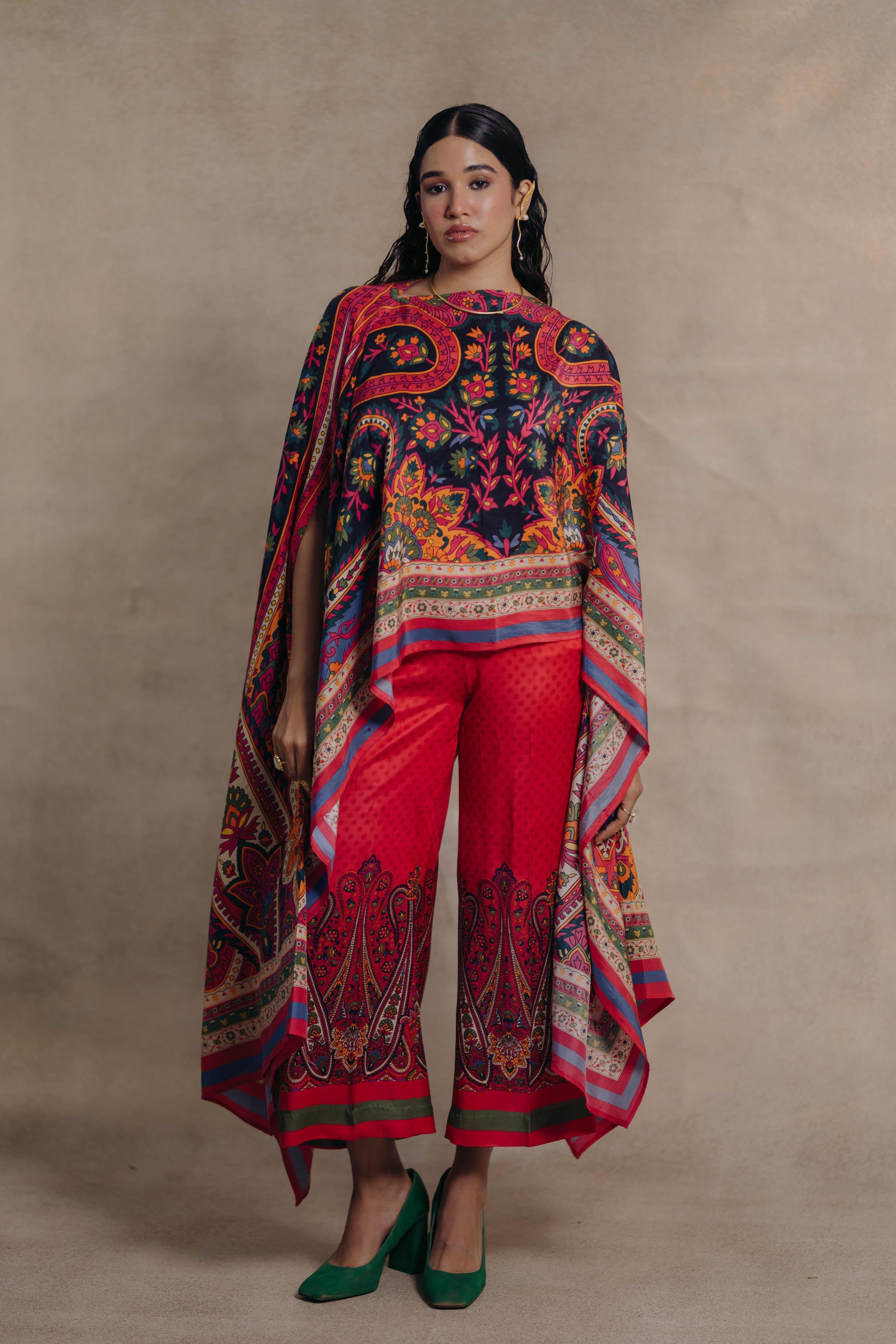 Noon Kausar Trousers